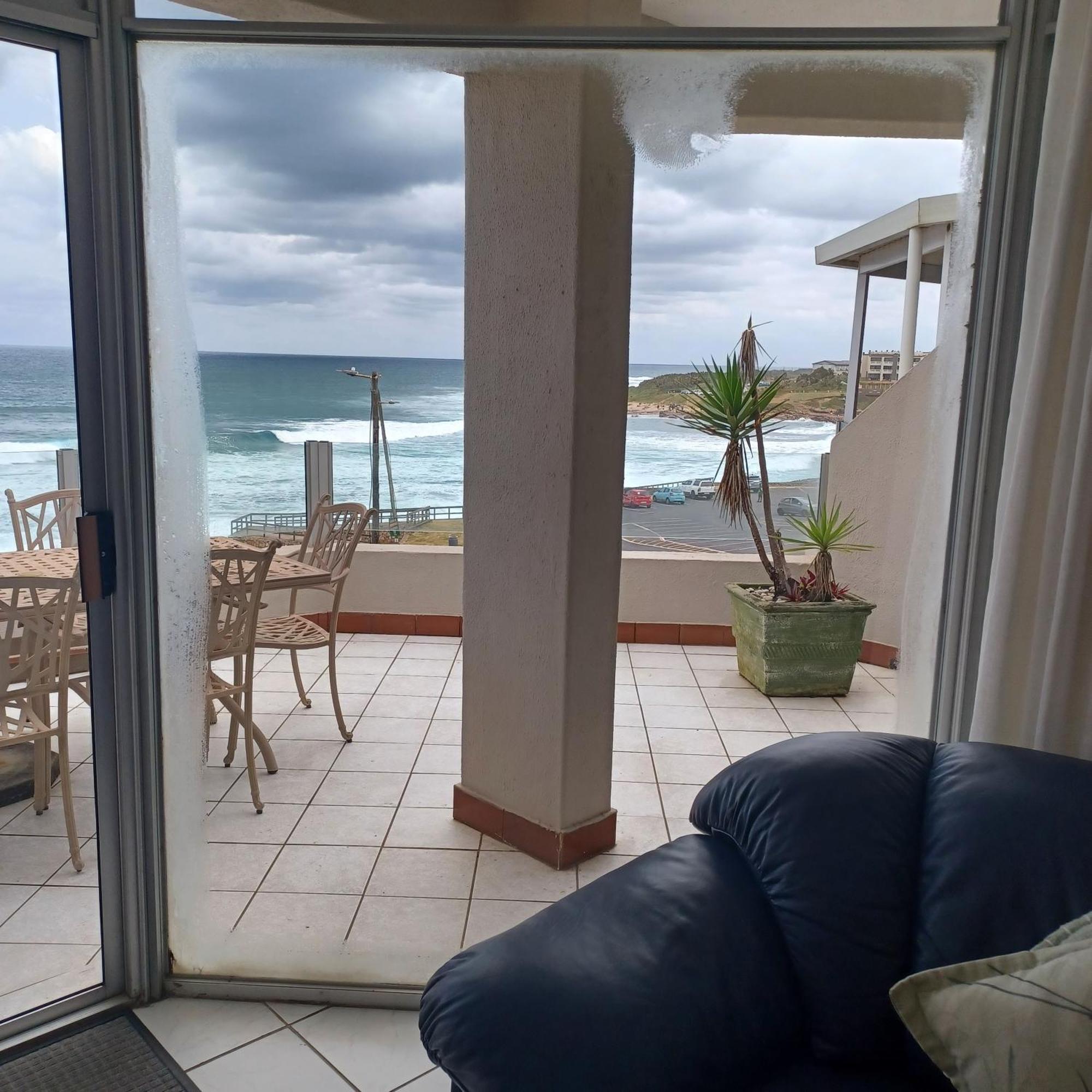 La Crete Sands No 3 Uvongo Beach